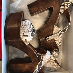 Steve Madden Snakeskin Platform